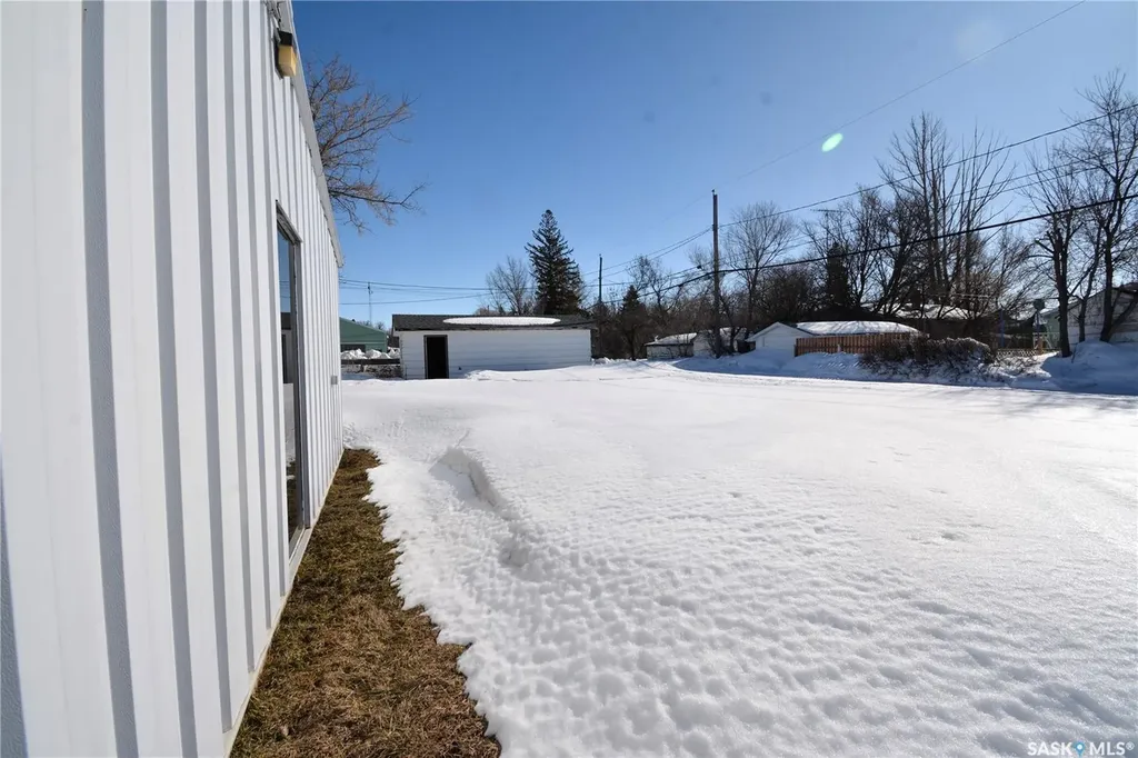 125 Elgin Street Govan SK S0G 1Z0