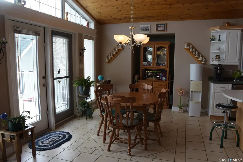 368 South Katepwa Drive Katepwa Beach SK S0A 0A0