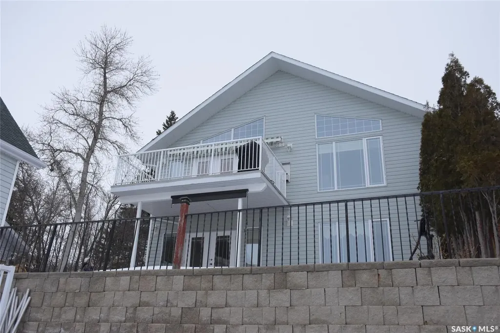 368 South Katepwa Drive Katepwa Beach SK S0A 0A0