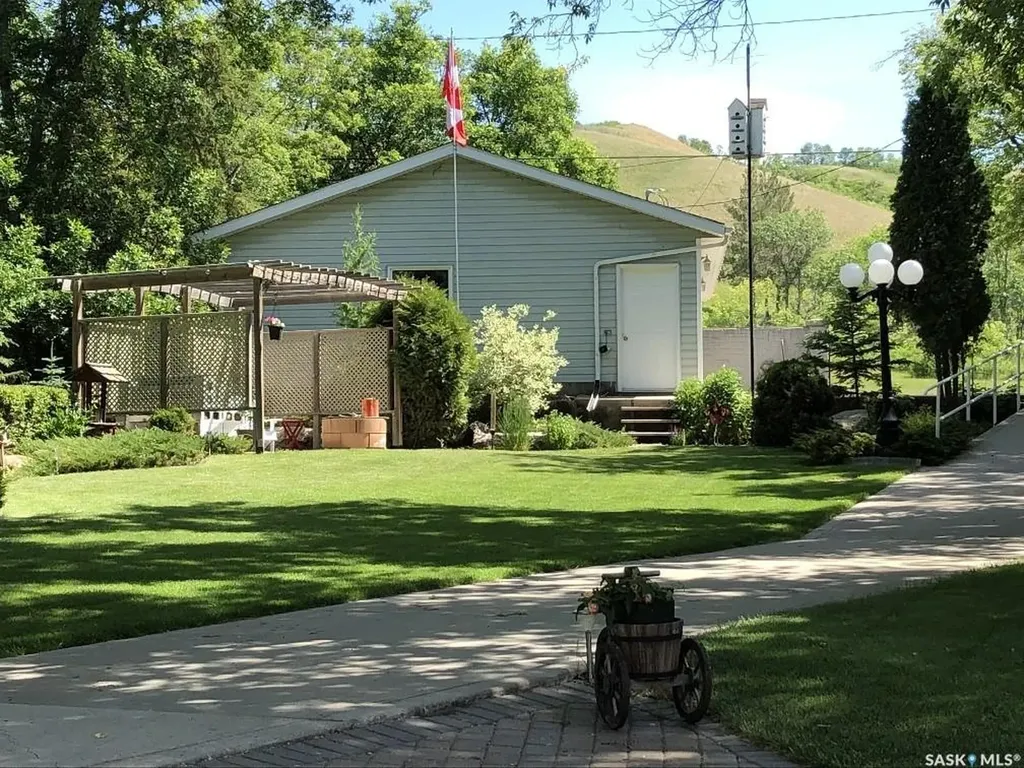 368 South Katepwa Drive Katepwa Beach SK S0A 0A0