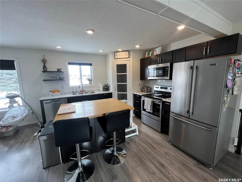 619 Smith Dorrien Avenue Esterhazy SK S0A 0X0
