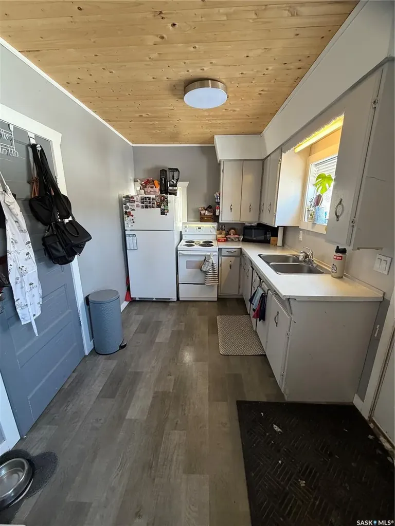 309 5th Street W Carlyle SK S0C 0R0