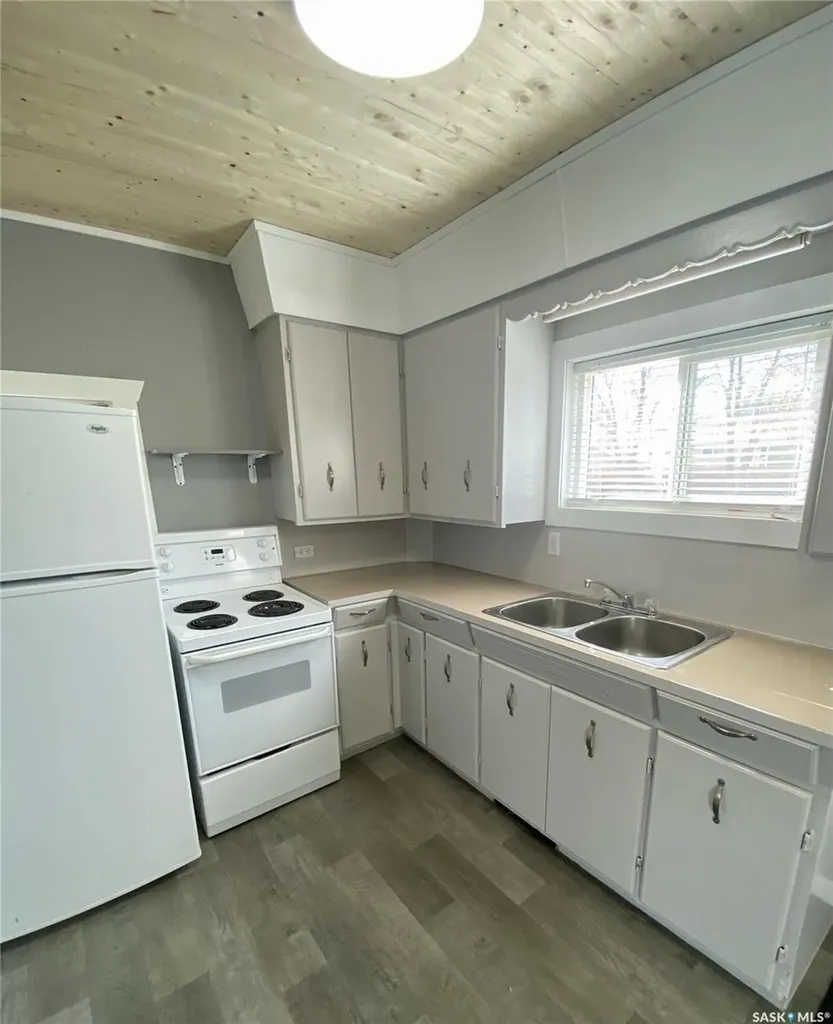 309 5th Street W Carlyle SK S0C 0R0
