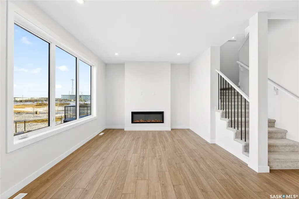 283 Nazarali Way Saskatoon SK S7V 1X6