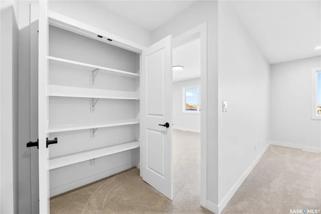 283 Nazarali Way Saskatoon SK S7V 1X6