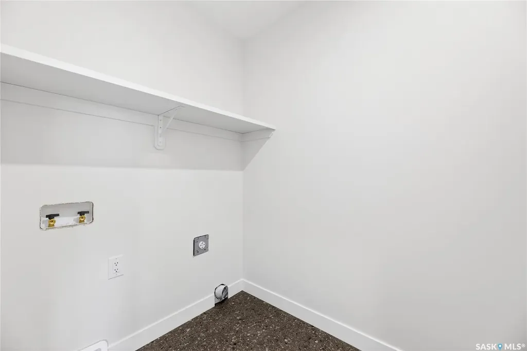 283 Nazarali Way Saskatoon SK S7V 1X6
