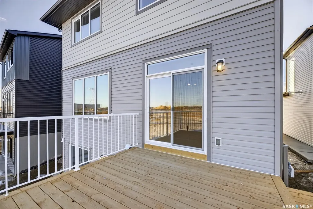 283 Nazarali Way Saskatoon SK S7V 1X6