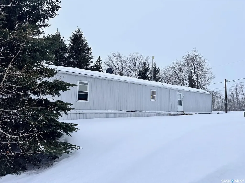 106 2nd Avenue SW Dorintosh SK S0M 0T0