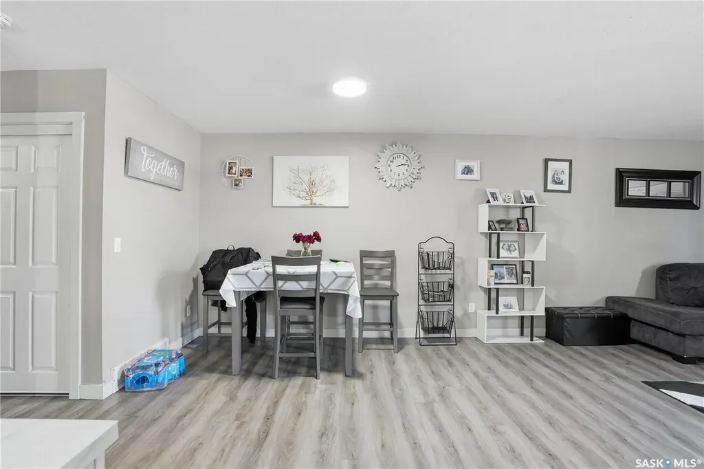 121 Olmstead Road Saskatoon SK S7M 4L9