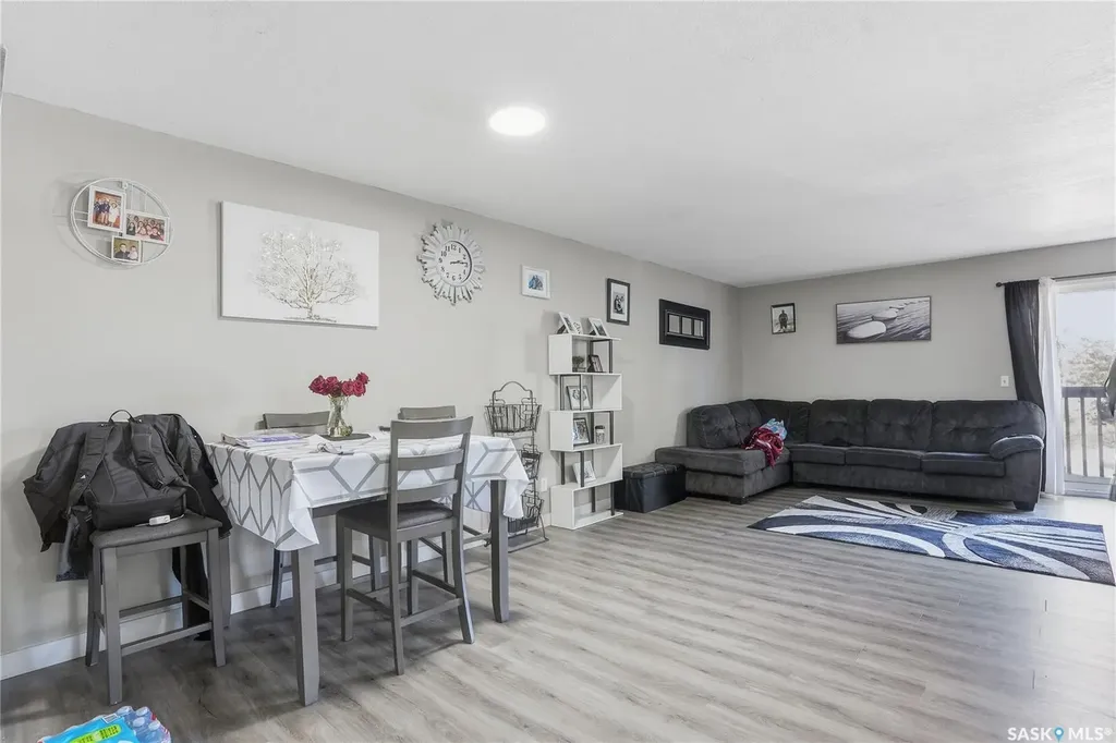 121 Olmstead Road Saskatoon SK S7M 4L9