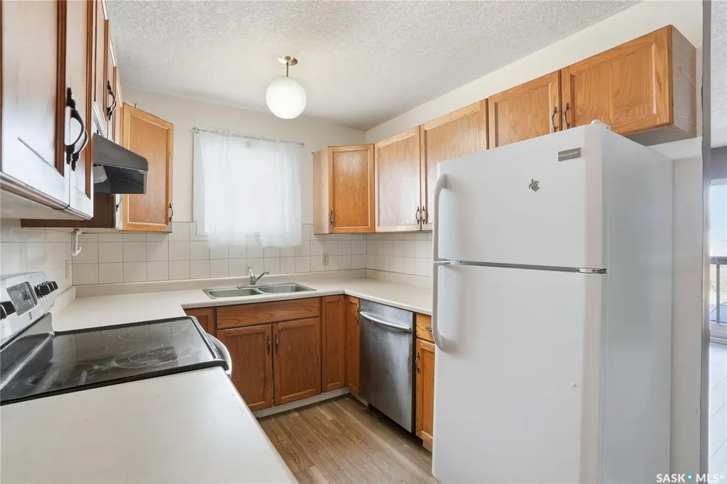 121 Olmstead Road Saskatoon SK S7M 4L9