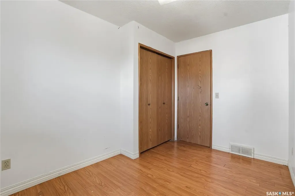 121 Olmstead Road Saskatoon SK S7M 4L9