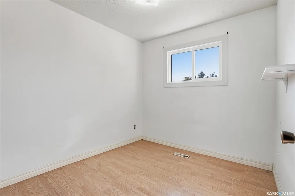 121 Olmstead Road Saskatoon SK S7M 4L9