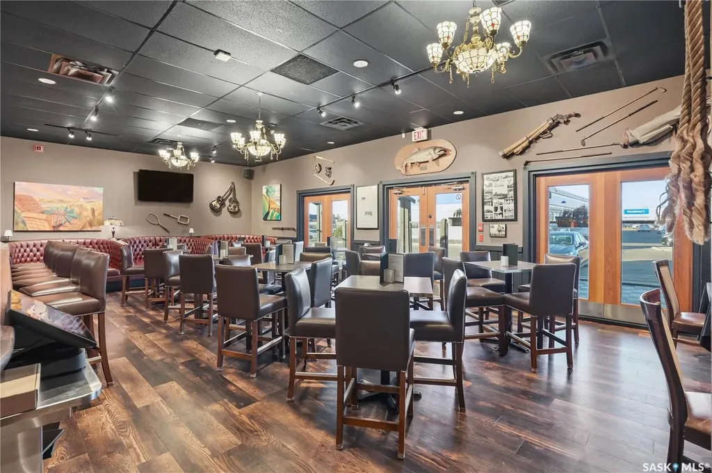 2806 8th Street E Saskatoon SK S7H 1A9