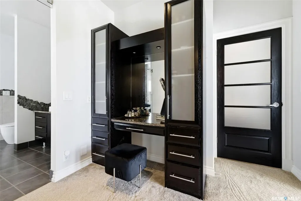 3606 Selinger Crescent Regina SK S4V 2H6