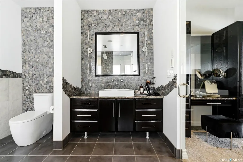 3606 Selinger Crescent Regina SK S4V 2H6