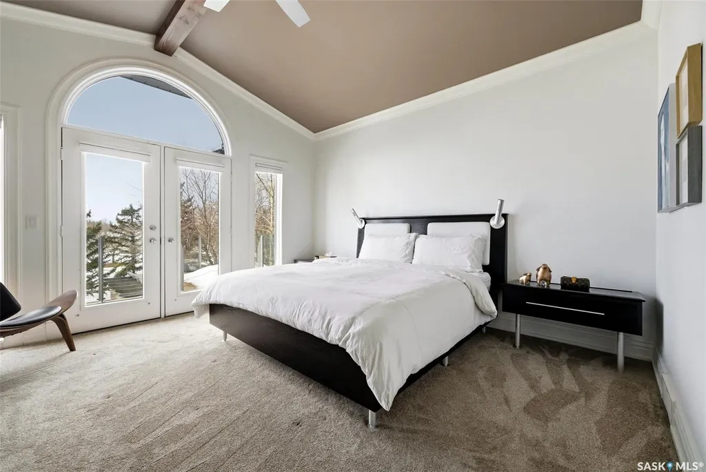 3606 Selinger Crescent Regina SK S4V 2H6