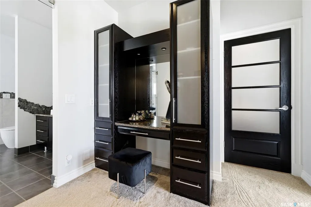 3606 Selinger Crescent Regina SK S4V 2H6