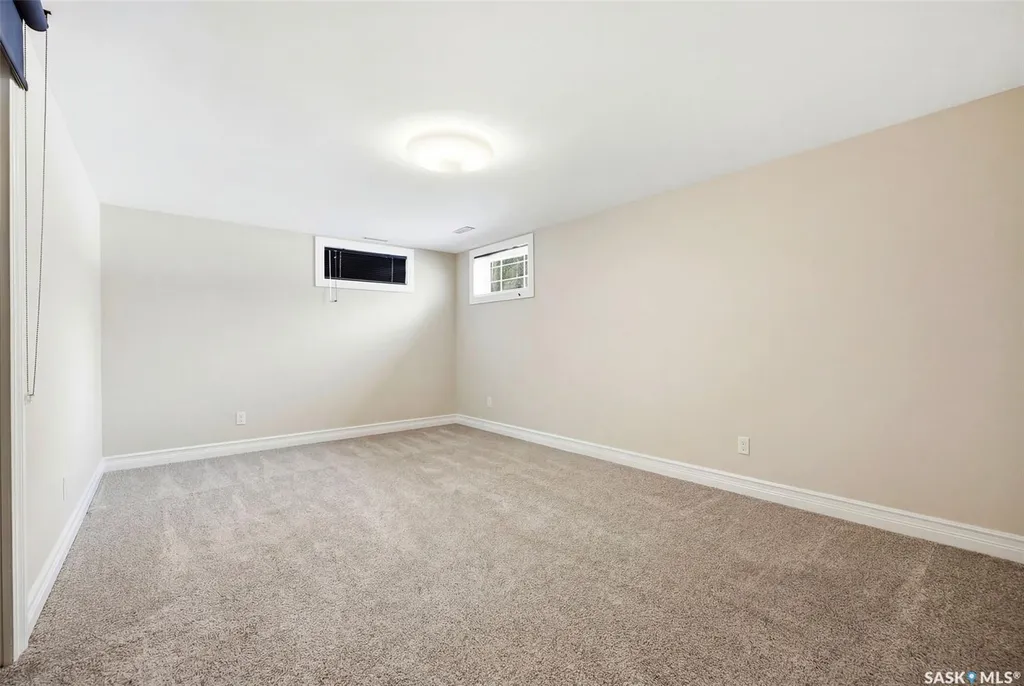 3606 Selinger Crescent Regina SK S4V 2H6