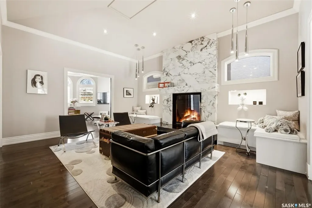 3606 Selinger Crescent Regina SK S4V 2H6