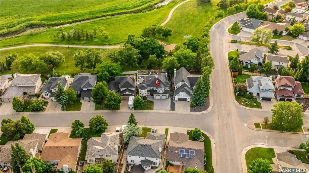 3606 Selinger Crescent Regina SK S4V 2H6