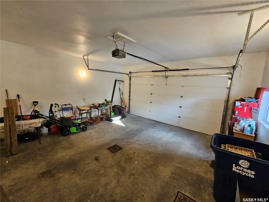 260 5th Avenue E Unity SK S0K 4L0