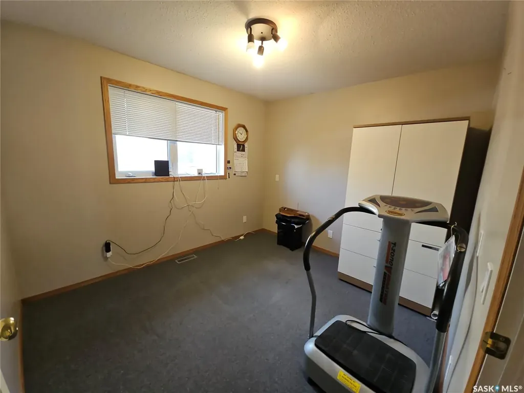 260 5th Avenue E Unity SK S0K 4L0