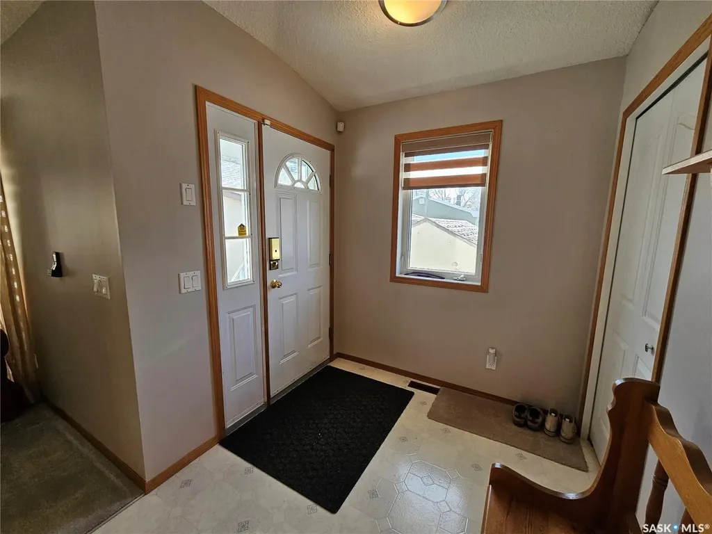260 5th Avenue E Unity SK S0K 4L0