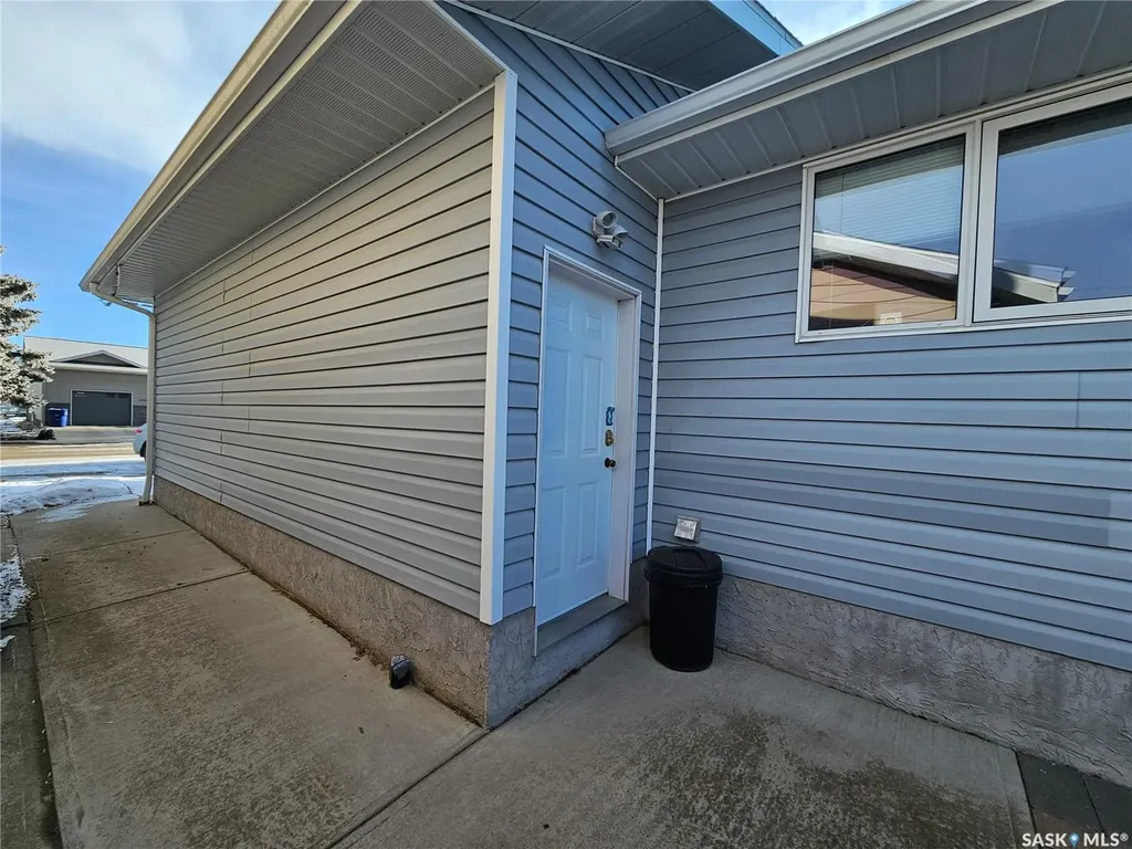 260 5th Avenue E Unity SK S0K 4L0