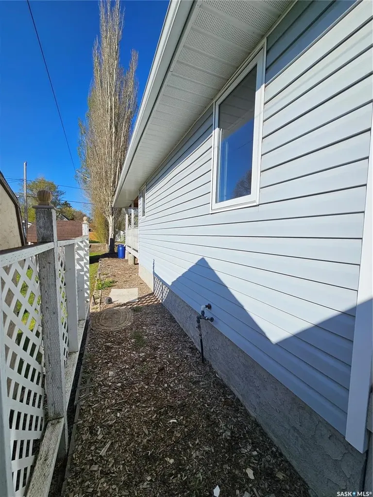 260 5th Avenue E Unity SK S0K 4L0