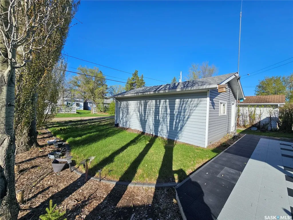 260 5th Avenue E Unity SK S0K 4L0