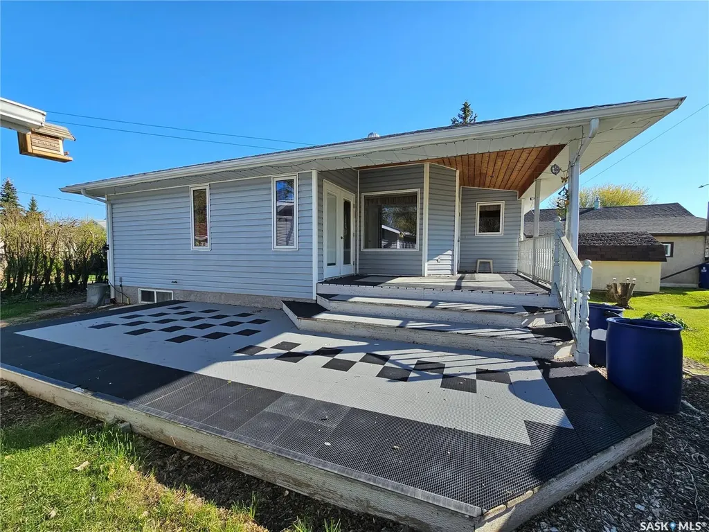 260 5th Avenue E Unity SK S0K 4L0