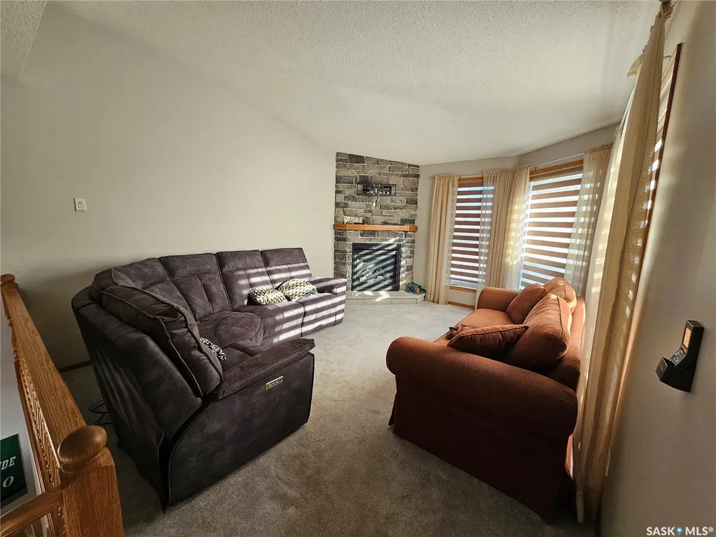 260 5th Avenue E Unity SK S0K 4L0