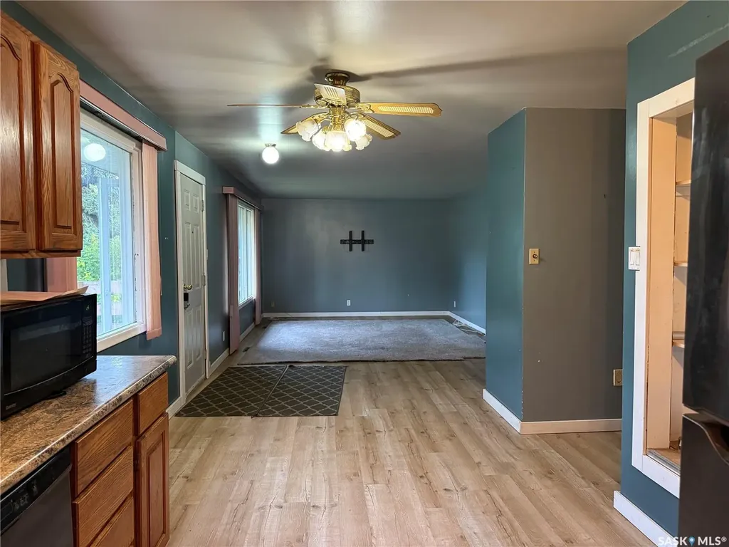 518 3rd Avenue W Meadow Lake SK S9X 1B3