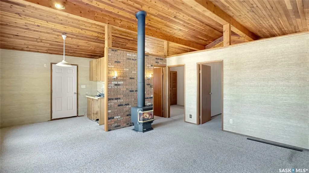102 Lakeshore Drive Echo Bay SK S0J 2G0