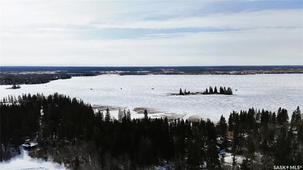 102 Lakeshore Drive Echo Bay SK S0J 2G0