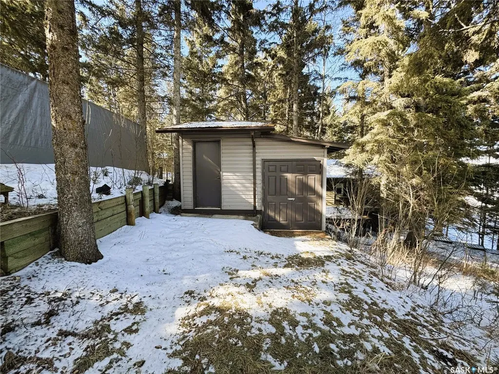 102 Lakeshore Drive Echo Bay SK S0J 2G0