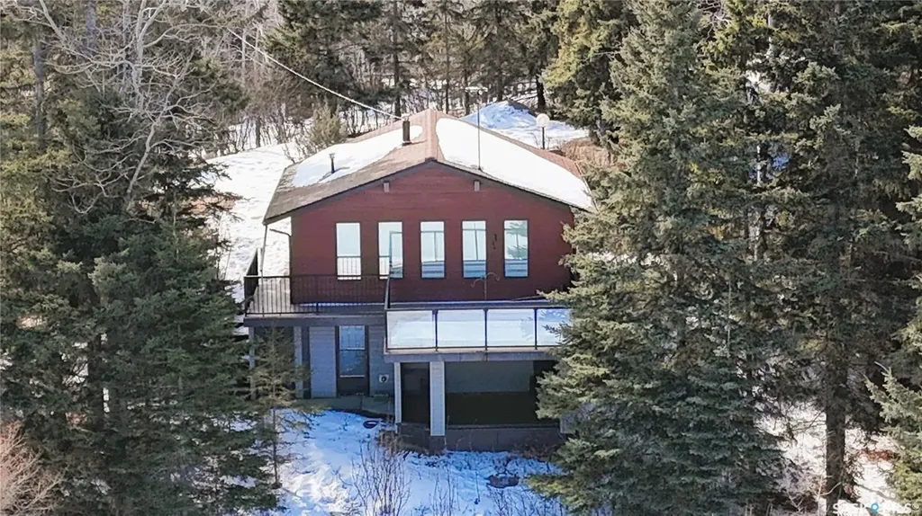 102 Lakeshore Drive Echo Bay SK S0J 2G0