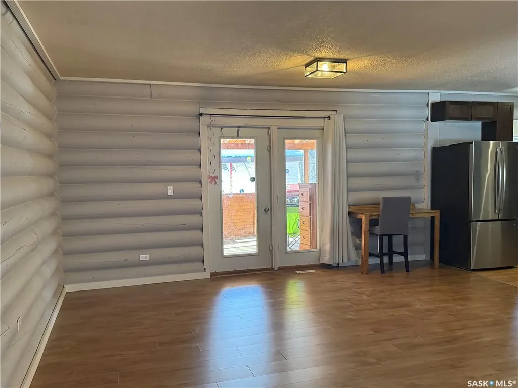 804 Studer Street La Ronge SK S0J 1L0