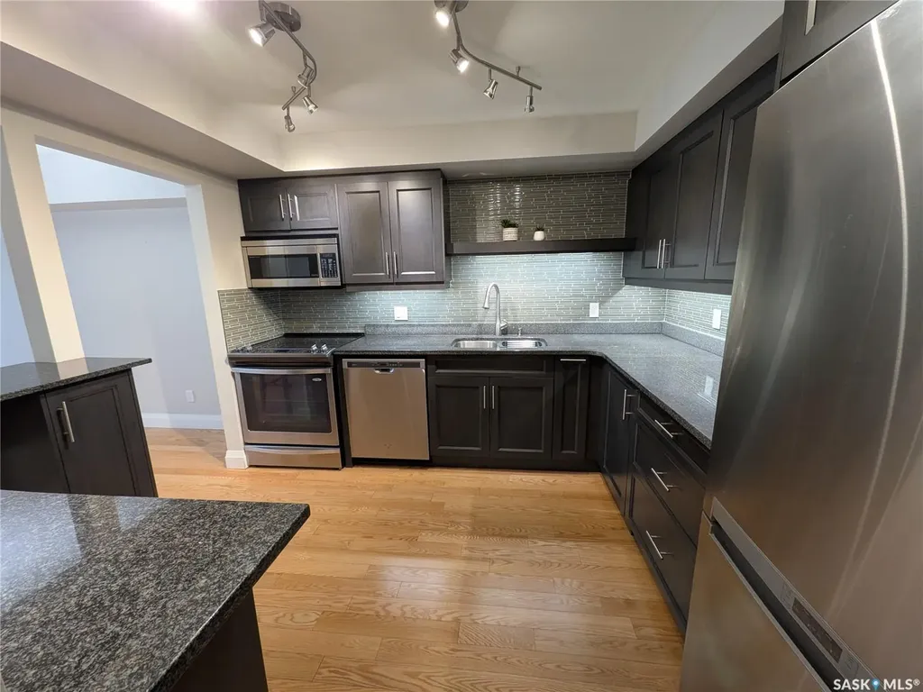 921 Main Street E Saskatoon SK S7H 0K5