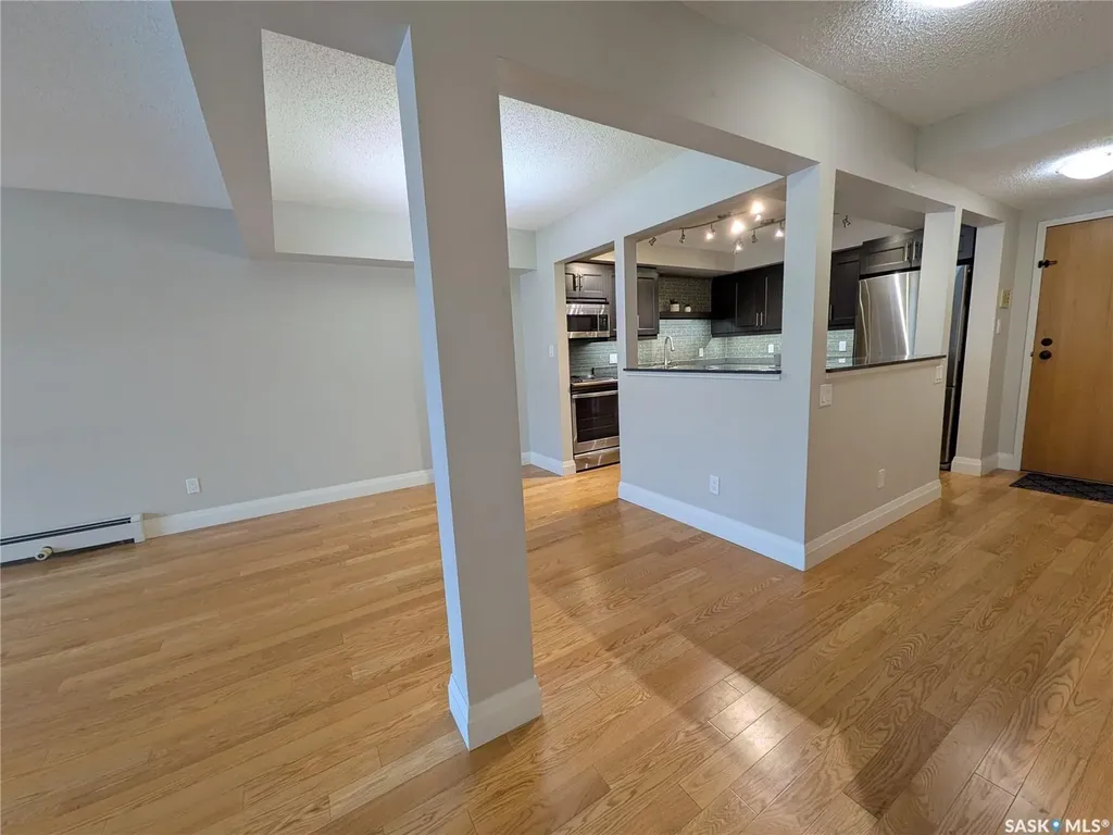 921 Main Street E Saskatoon SK S7H 0K5