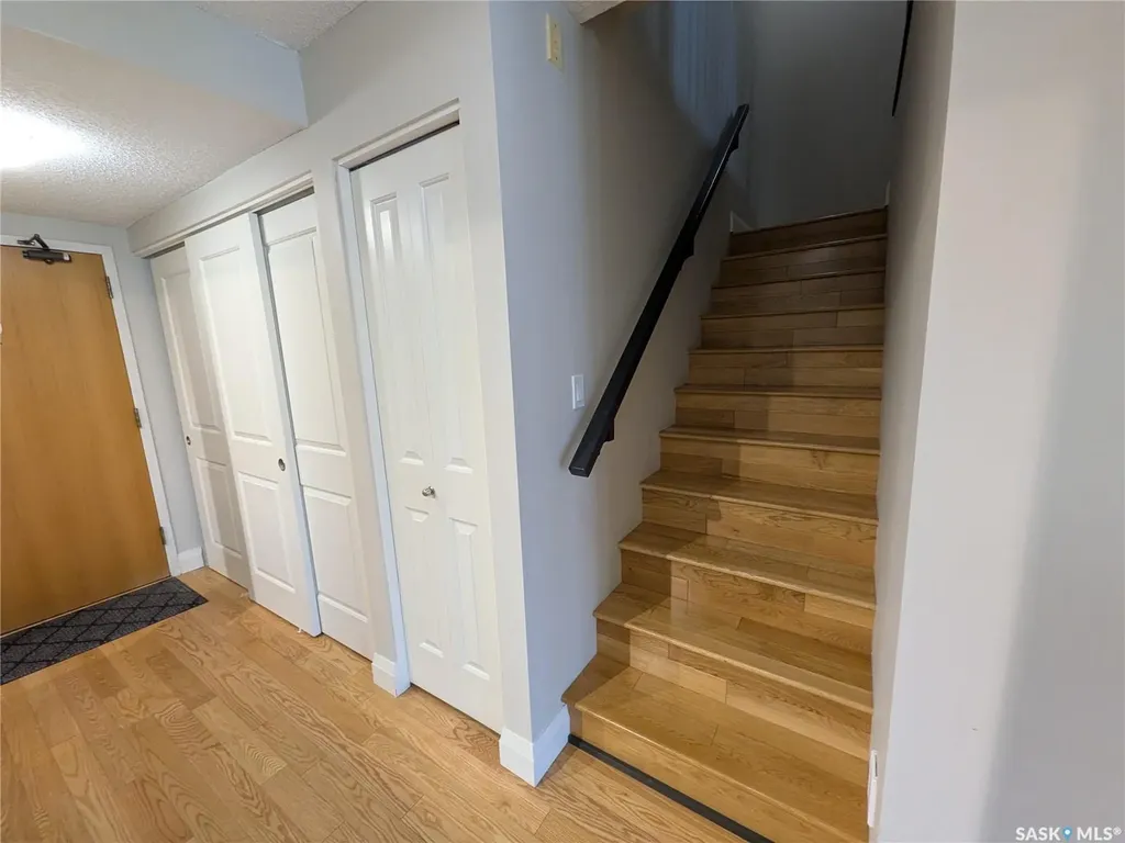 921 Main Street E Saskatoon SK S7H 0K5