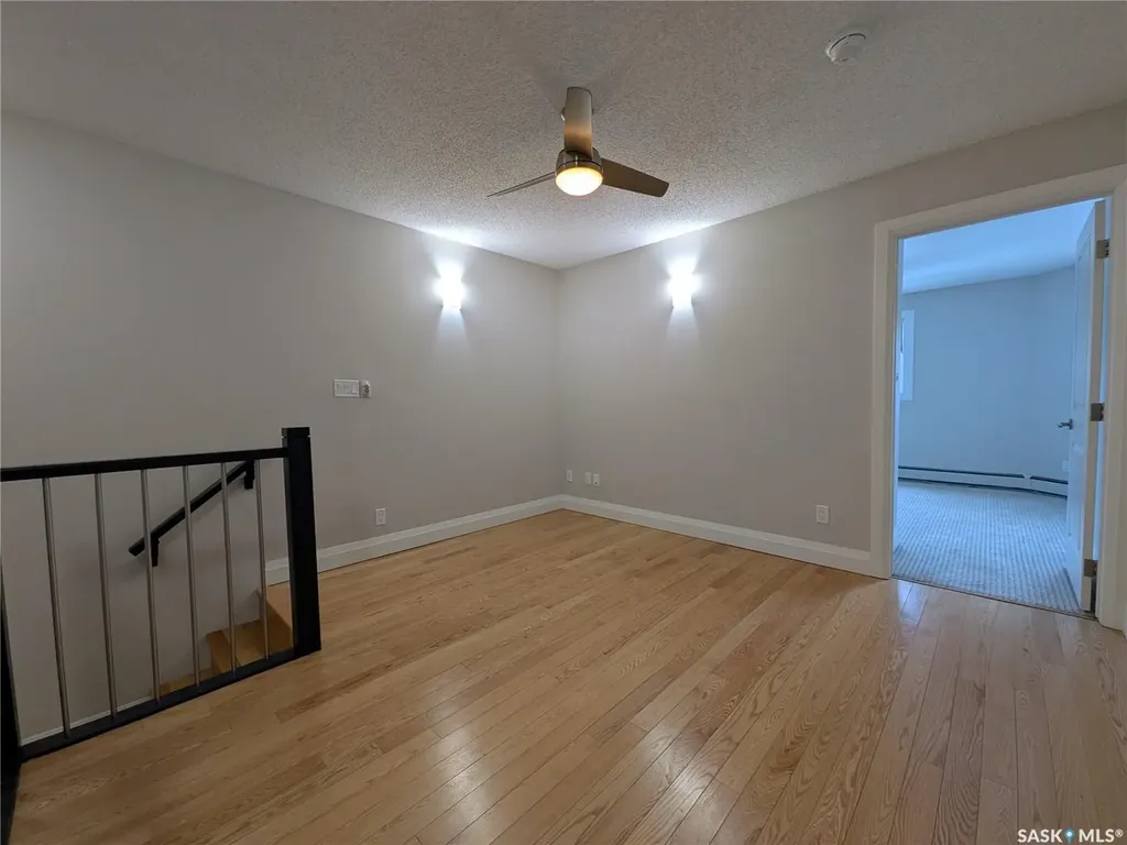 921 Main Street E Saskatoon SK S7H 0K5