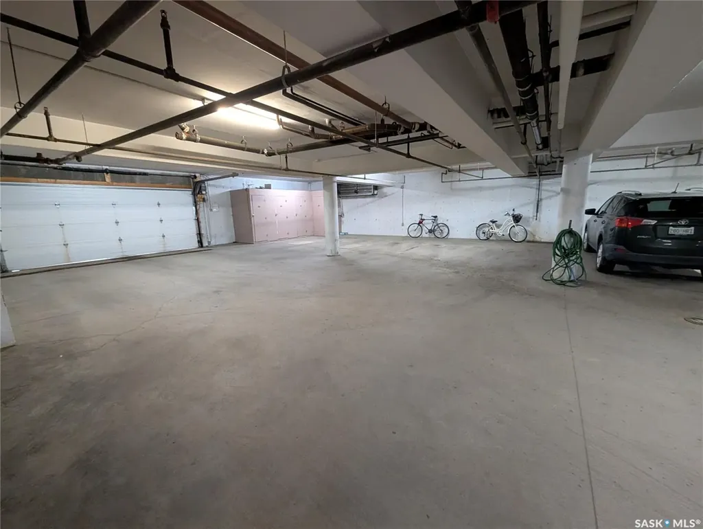 921 Main Street E Saskatoon SK S7H 0K5