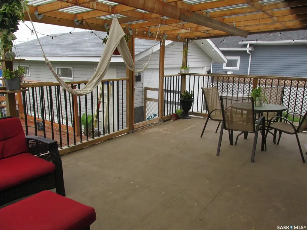 205 6th Street N Nipawin SK S0E 1E0