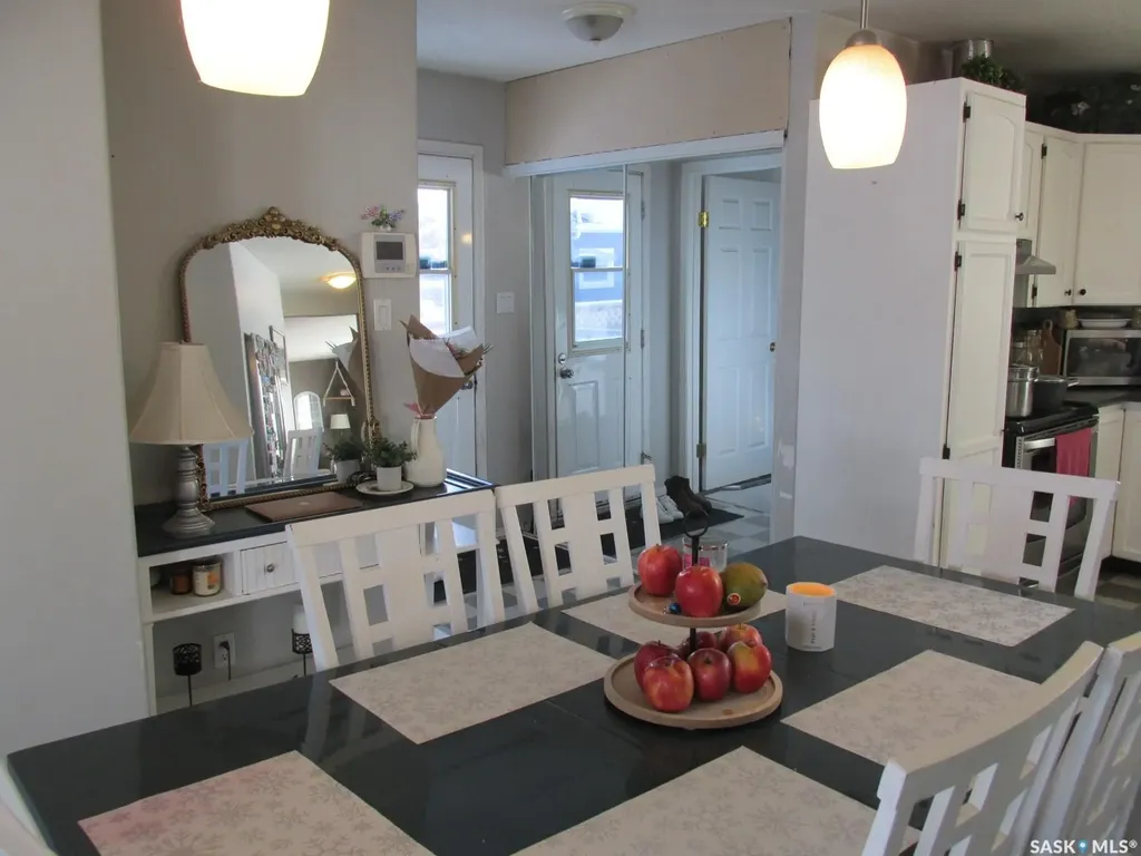 205 6th Street N Nipawin SK S0E 1E0