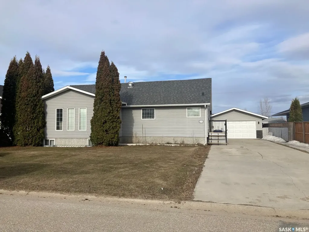 205 6th Street N Nipawin SK S0E 1E0