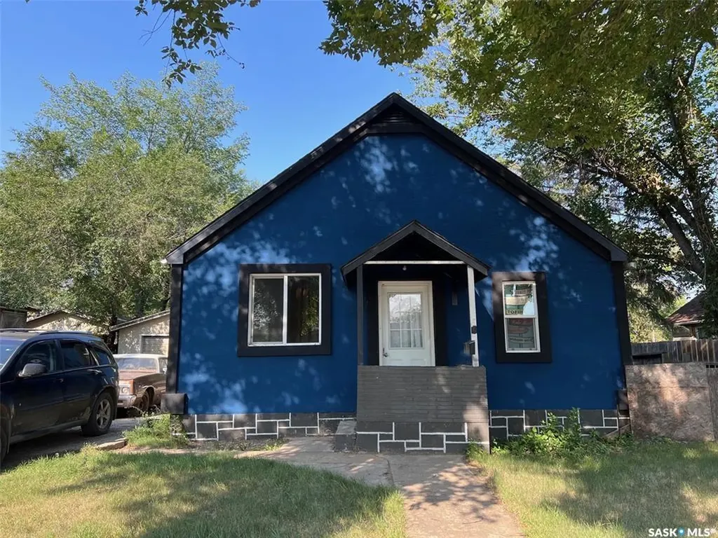 1581 103rd Street North Battleford SK S9A 1L4