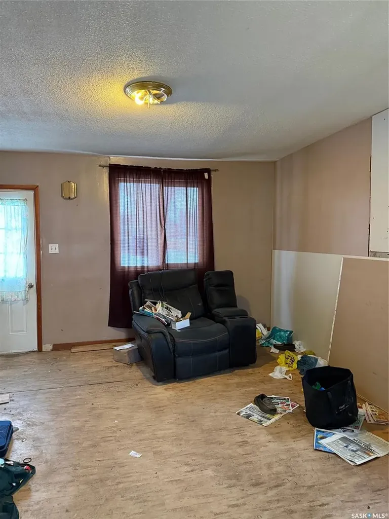 1581 103rd Street North Battleford SK S9A 1L4