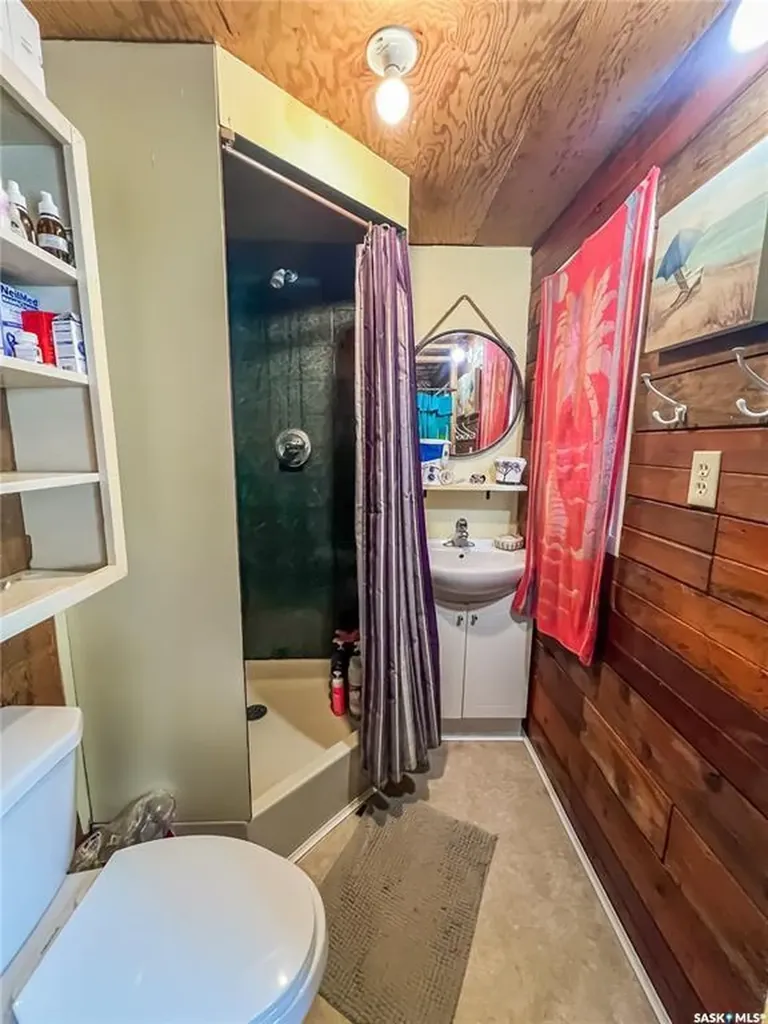 32 Sturgeon Street Shellbrook Rm No. 493 SK S0J 2E1